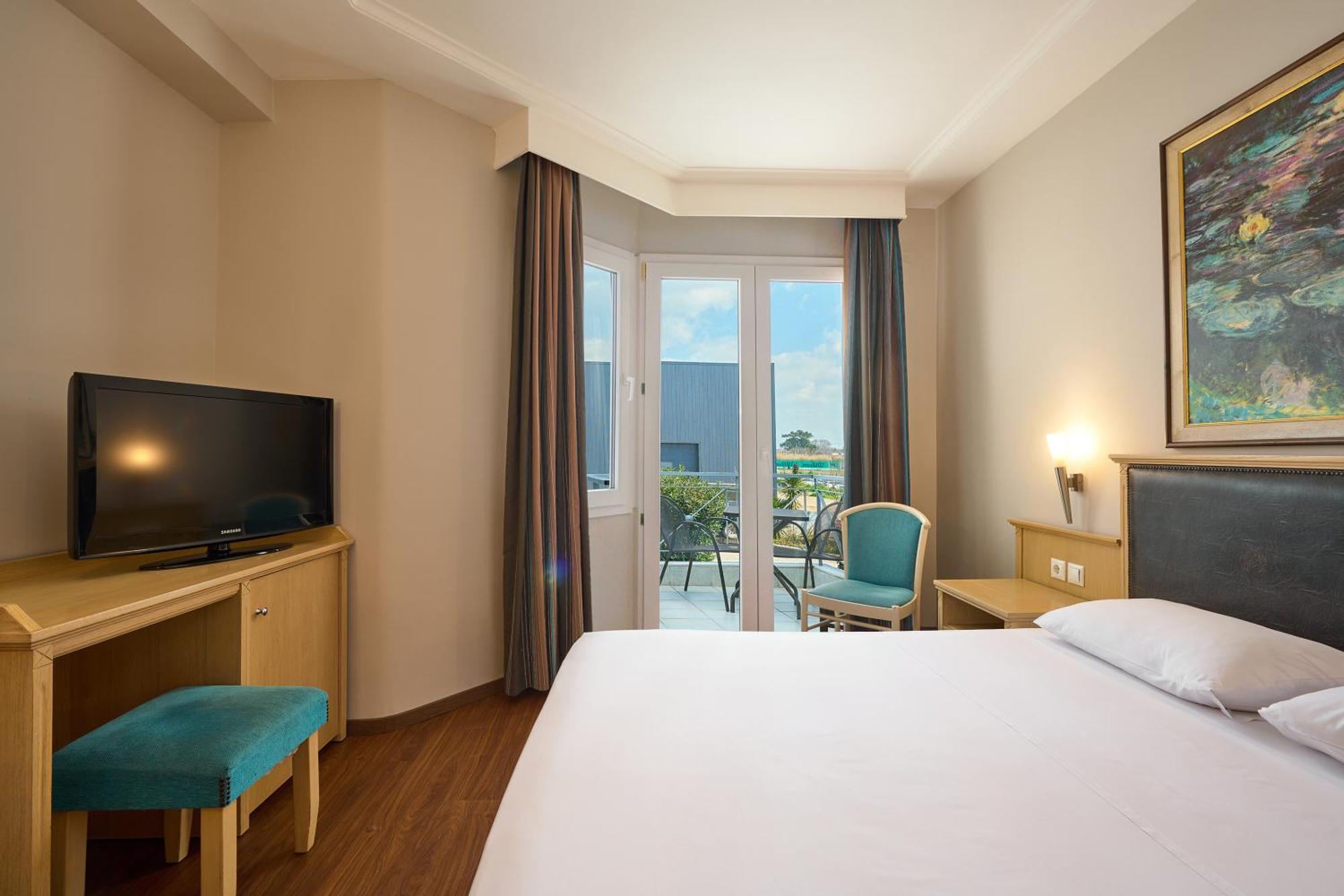 Iris Hotel Thermi Luaran gambar