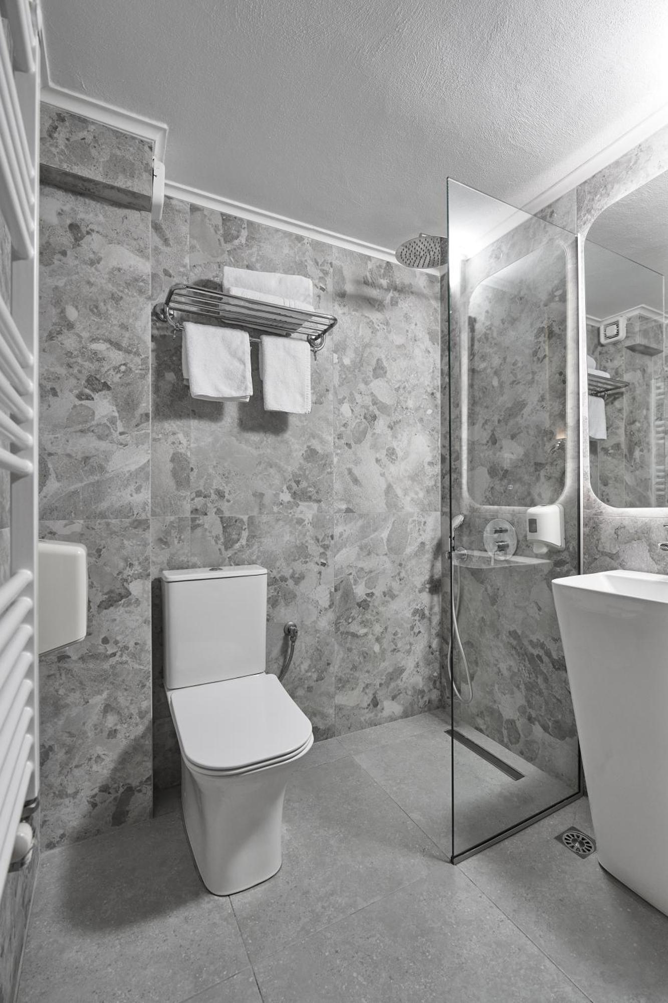 Iris Hotel Thermi Luaran gambar